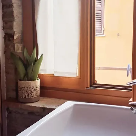 Inside House شقة *